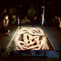 Ugo Dehaes – Moving Skin